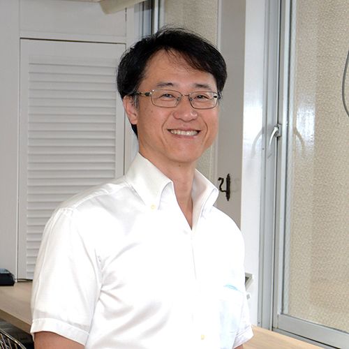 栢 英明