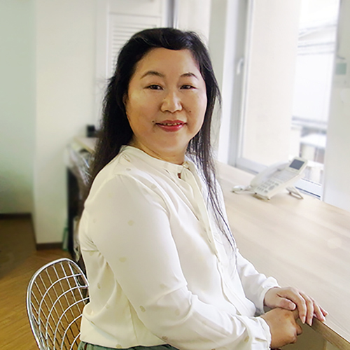 八田 真由美